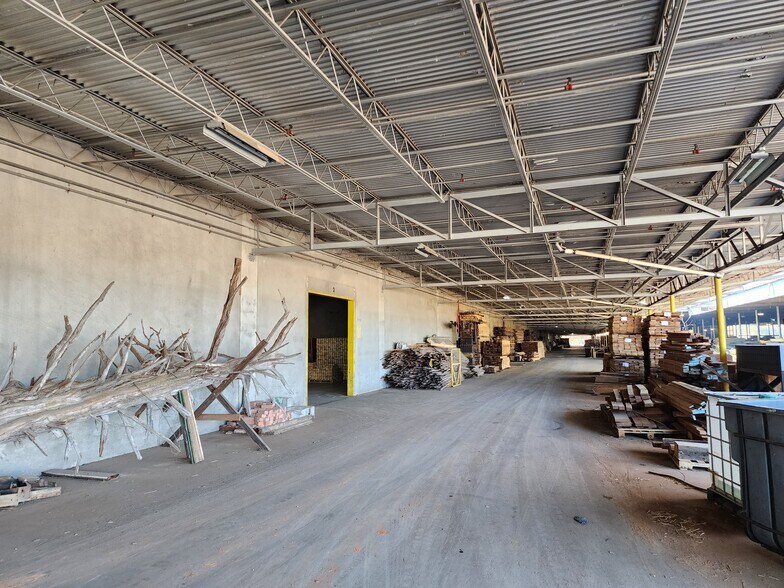 More Photos Of 401 Towel Ave, Valley Land For Sale