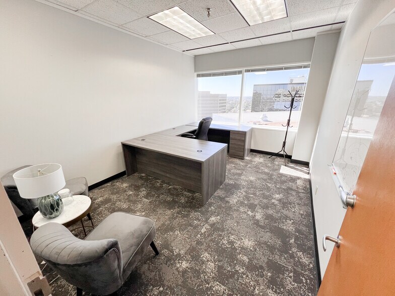 More Photos Of 400 W Illinois Ave, Midland Office For Lease