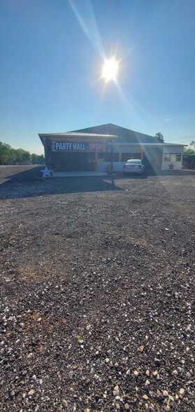 More Photos Of 9611 Gaines Rd, Sugar Land Land For Sale