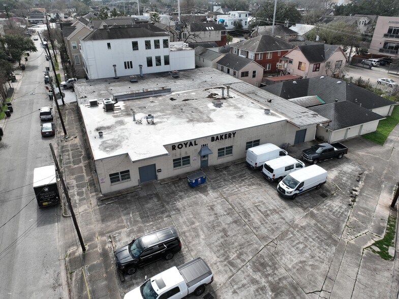 More Photos Of 1841 Fairview St, Houston Manufacturing For Sale