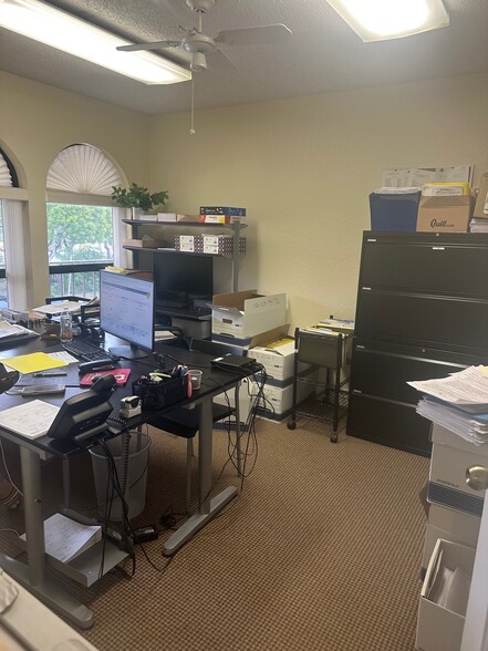 More Photos Of 6971 N Federal Hwy, Boca Raton Medical For Sale