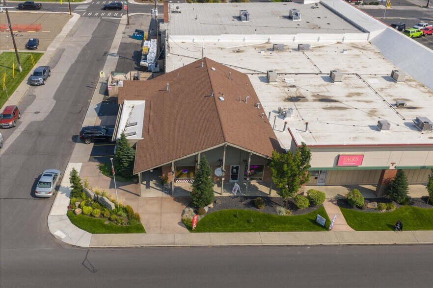 More Photos Of , Spokane General Retail For Sale