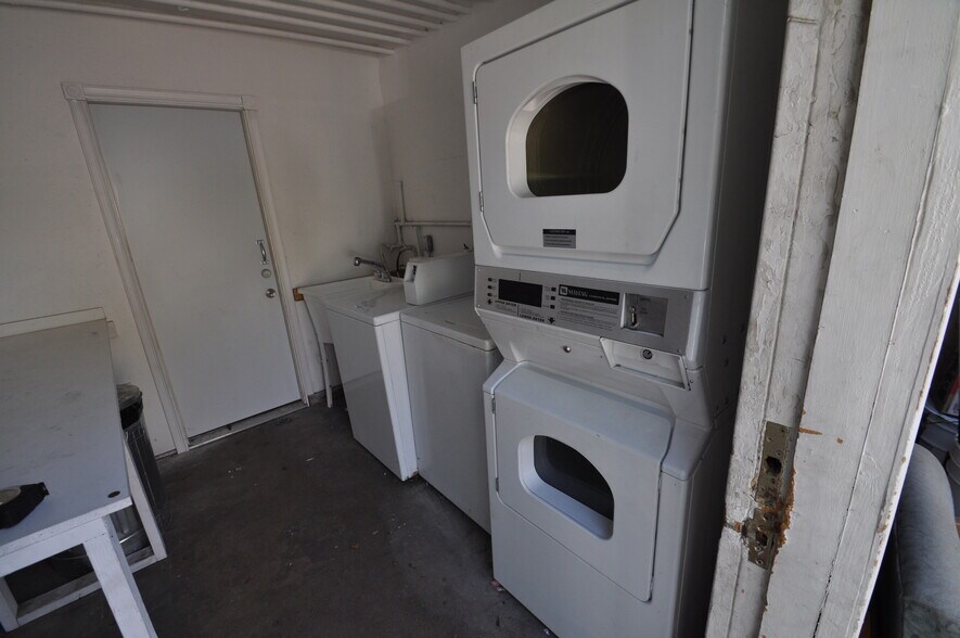 More Photos Of 3539 Edison Ave, Sacramento Apartments For Sale