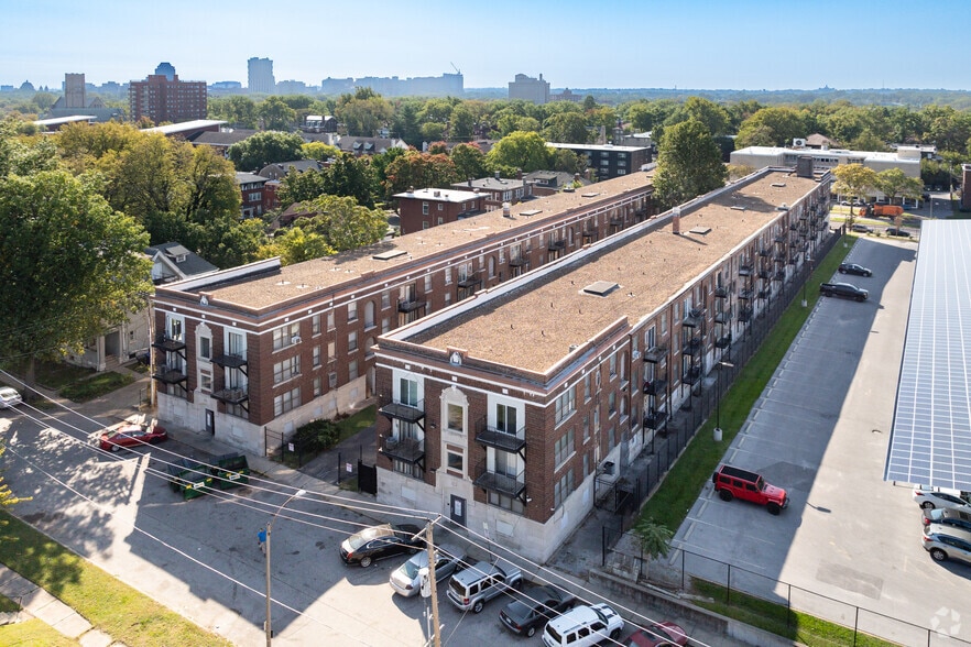 More Photos Of 5457 Delmar Blvd, Saint Louis Apartments For Lease