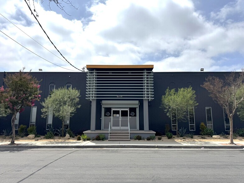Primary Photo Of 6711 Odessa Ave, Van Nuys Warehouse For Lease