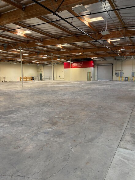 More Photos Of 2082 E Gladwick St, Compton Industrial For Lease