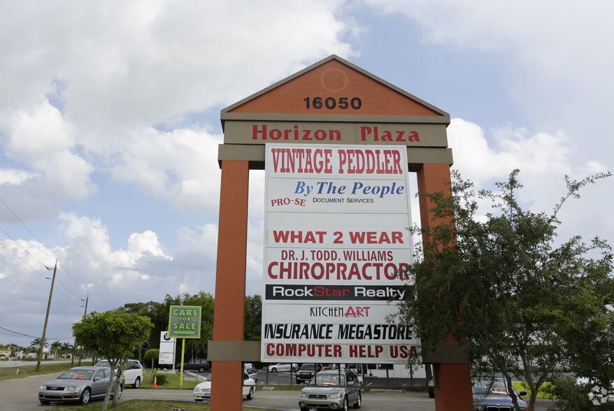 More Photos Of 16050 S Tamiami Trl, Fort Myers Storefront Retail Office For Lease
