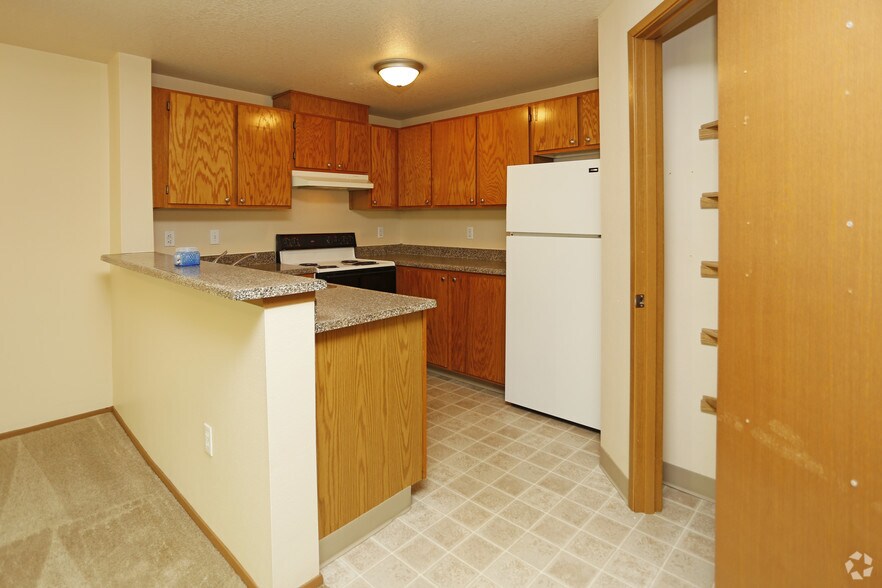 More Photos Of 2231 NE Bridgecreek Ave, Vancouver Apartments For Sale