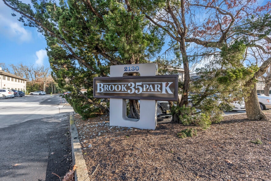 More Photos Of 2130 Highway 35, Sea Girt Medical For Sale