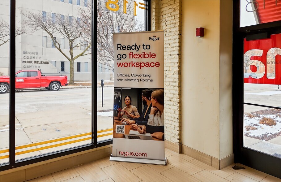 More Photos Of 540 N Broadway, Green Bay Coworking Space