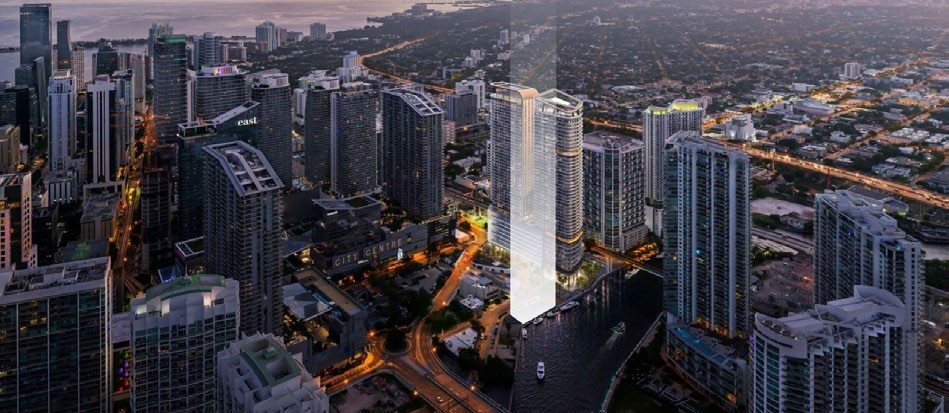 More Photos Of 115 SW 8th St, Miami Restaurant For Sale
