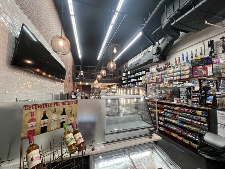 More Photos Of 269 W 39th St, New York Office For Lease