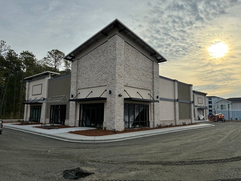 Primary Photo Of 4112 River Oaks Dr, Myrtle Beach General Retail For Lease