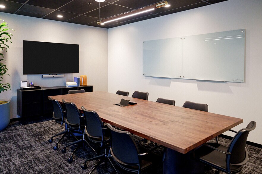 Primary Photo Of 1100 Glendon Ave, Los Angeles Office For Lease