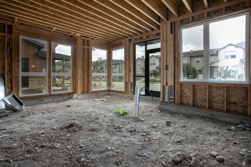 More Photos Of 1048-1056 W Wasatch Spring Rd, Kamas Office For Sale