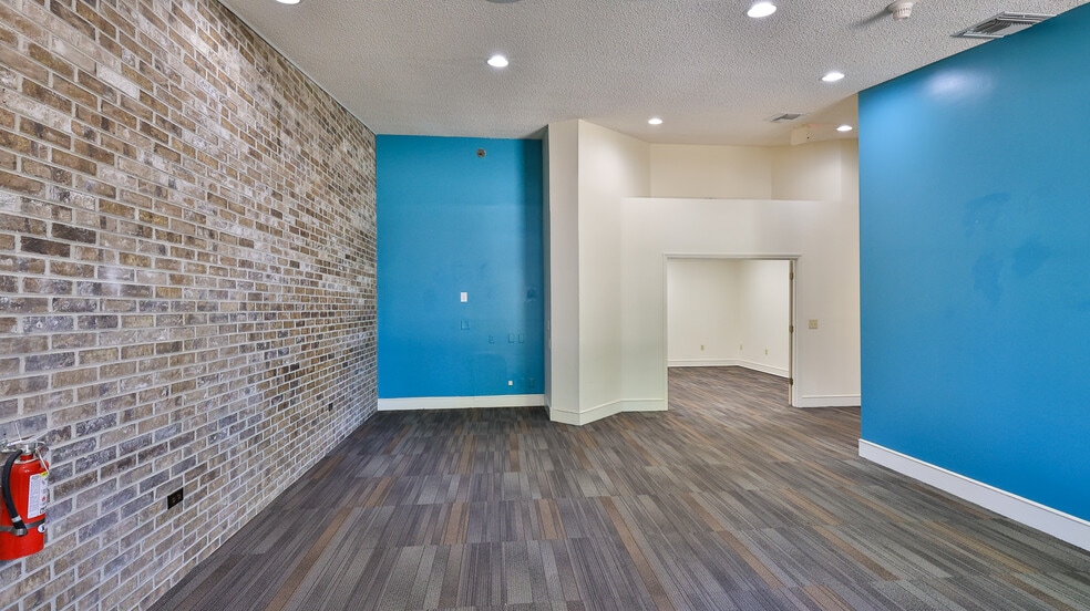 More Photos Of 4 Old Kings Rd N, Palm Coast Medical For Lease