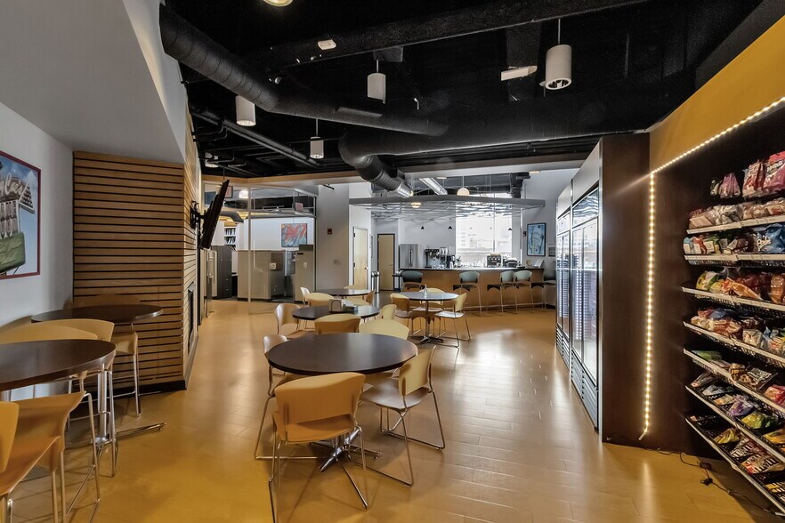 More Photos Of 665 Main St, Buffalo Office For Lease