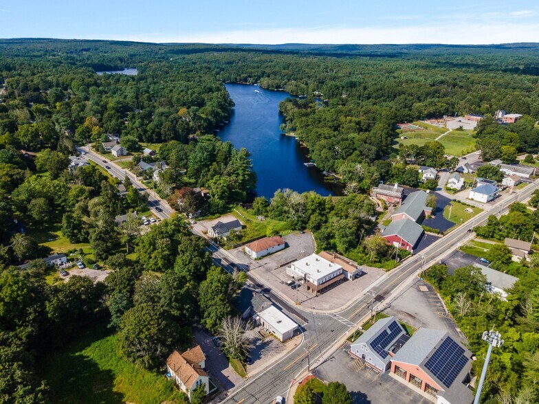 Primary Photo Of 1 Spring St, Hope Valley Restaurant For Sale