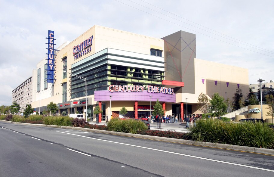 More Photos Of 1901 Junipero Serra Blvd, Daly City Movie Theatre For Sale