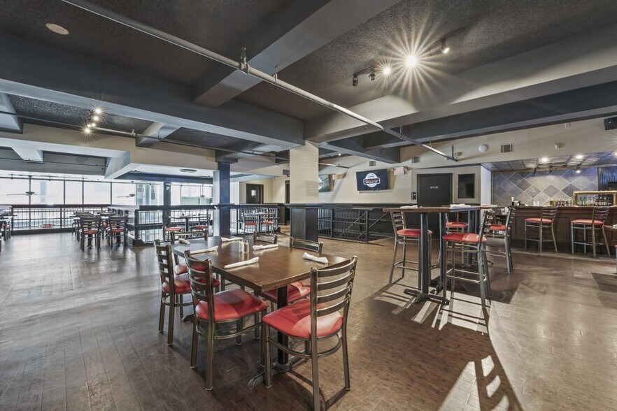 More Photos Of 51 S Pearl St, Albany Sports And Entertainment For Sale