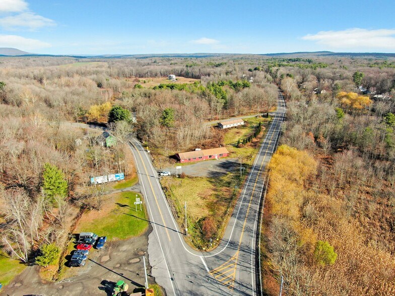 More Photos Of 8 Rt 32A, Saugerties Service Station For Sale