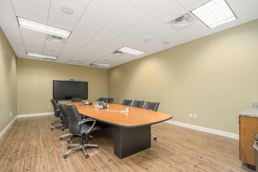 More Photos Of 335 Jeanette Barrett Industrial Blvd, Wetumpka Industrial For Sale