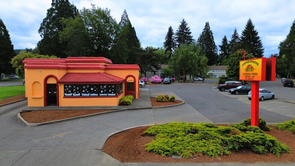 More Photos Of 2301 Main St, Sweet Home Restaurant For Sale