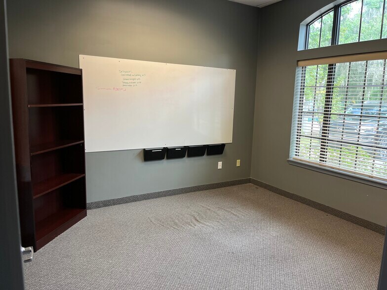 More Photos Of 7563 Philips Hwy, Jacksonville Medical For Lease