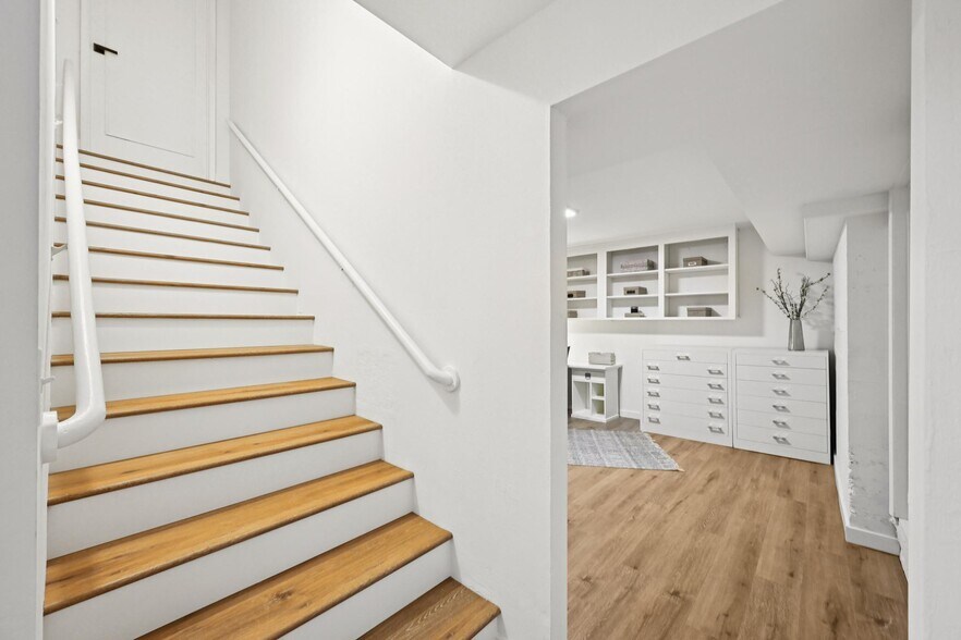 More Photos Of 135 Spring Grove Ave, San Rafael Multifamily For Sale