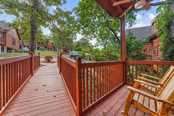 More Photos Of 132 Rock Candy ln, Branson Specialty For Sale