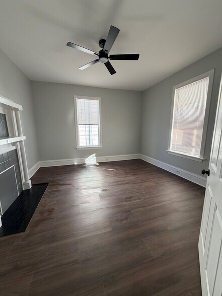 More Photos Of 903 New Bern Ave, Raleigh Office Residential For Lease