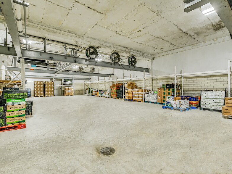 More Photos Of 1305 S Brazos St, San Antonio Refrigeration Cold Storage For Lease