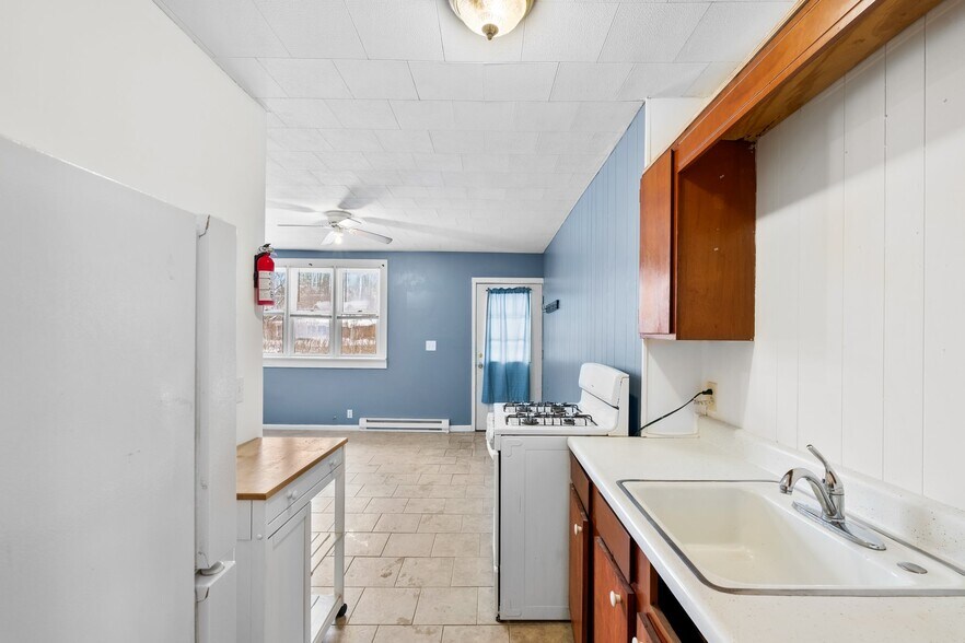 More Photos Of 6749 Ramsgate Rd, Chittenango Multifamily For Sale