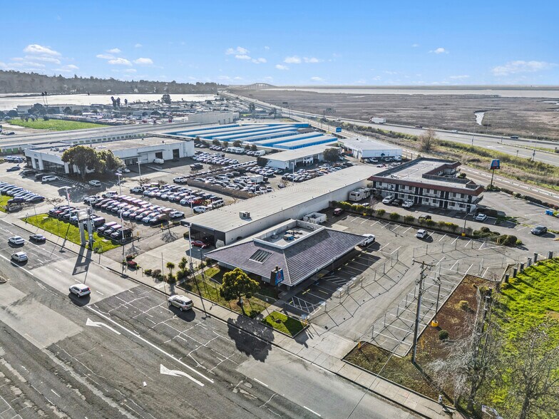 More Photos Of 4355 Sonoma Blvd, Vallejo Restaurant For Sale