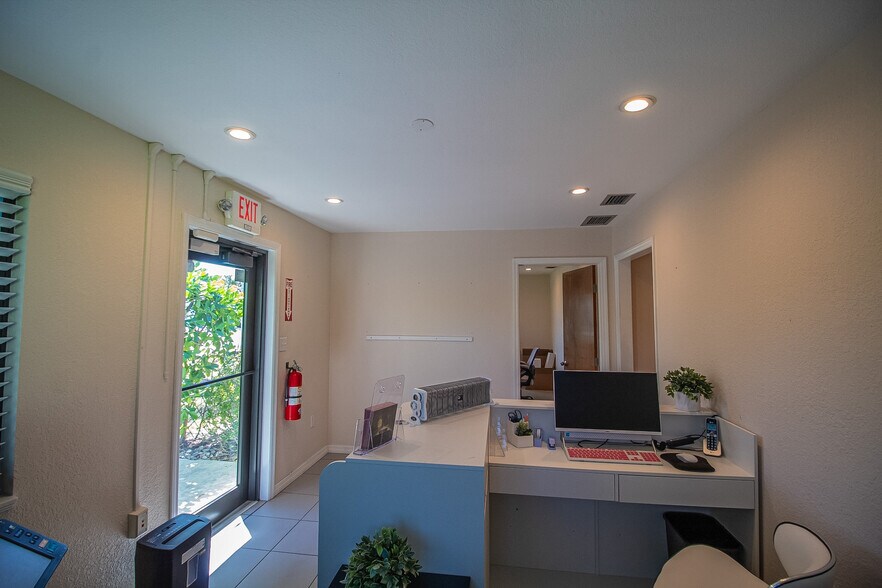 More Photos Of 8261 Burnt Store Rd, Punta Gorda Warehouse For Sale