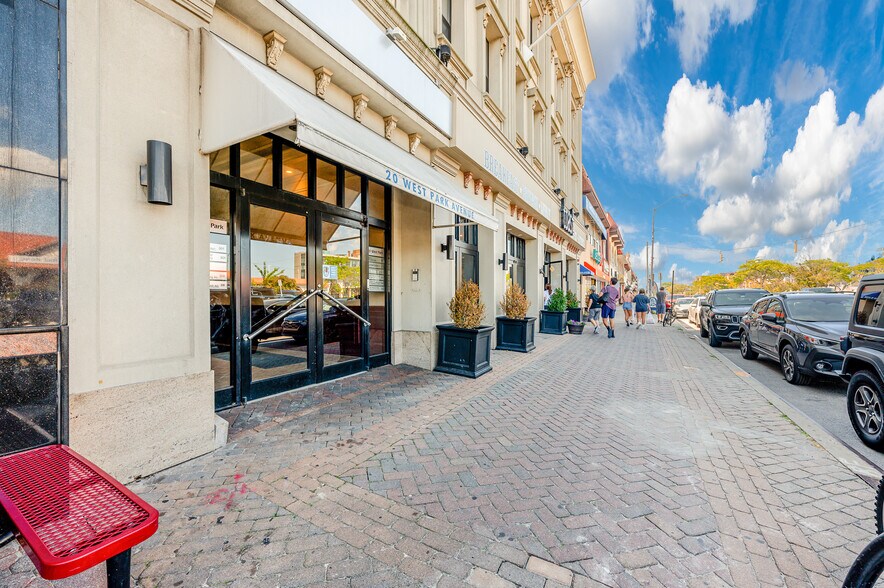 More Photos Of 20 W Park Ave, Long Beach Storefront Retail Office For Sale