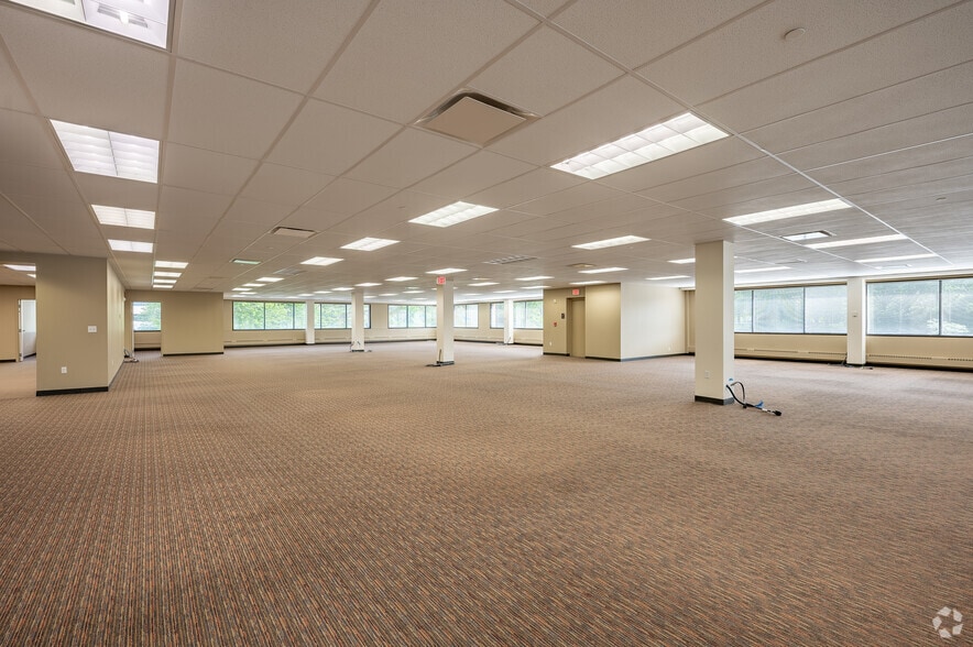 Photo of 2nd Floor Ste Parkland 2