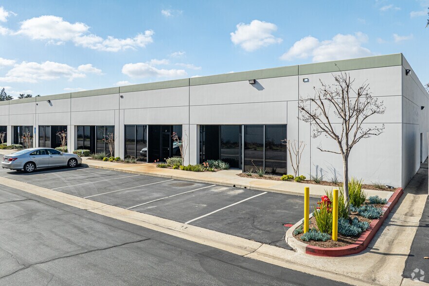 More Photos Of 16021 Arrow Hwy, Irwindale Unknown For Lease