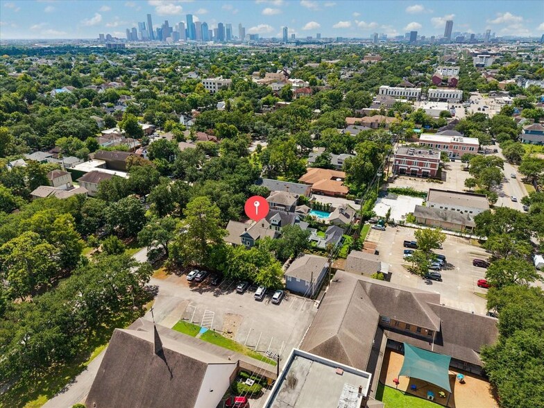 More Photos Of 1229 Heights Blvd, Houston Loft Creative Space For Lease