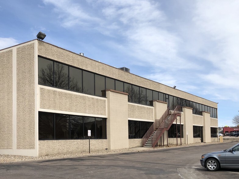 More Photos Of 3425 Austin Bluffs Pky, Colorado Springs Medical For Lease