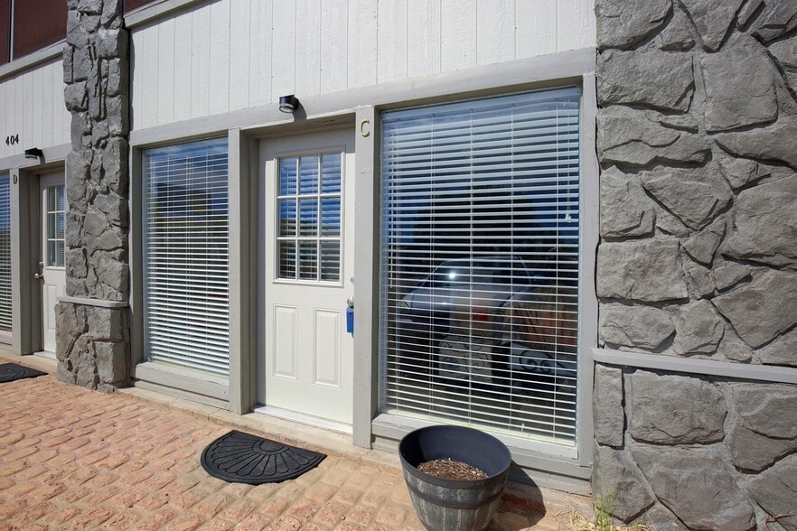 More Photos Of 404 W Main St, Payson Medical For Lease