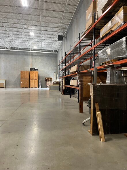 More Photos Of 2500 Brushy Creek Loop, Cedar Park Warehouse For Lease