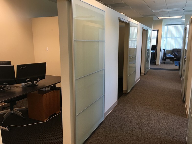 More Photos Of 1406 SE 164th Ave, Vancouver Office For Lease