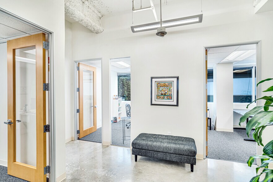 More Photos Of 9255 W Sunset Blvd, West Hollywood Office For Lease