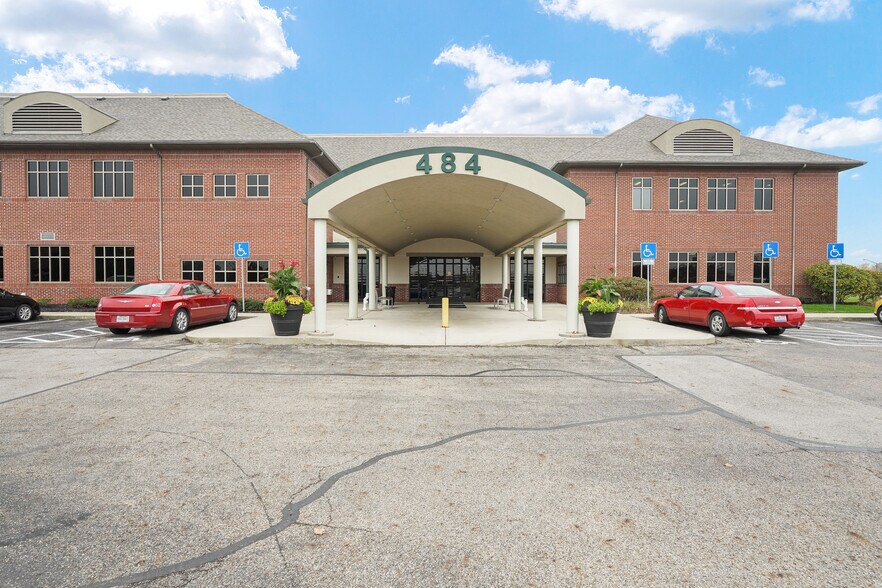 More Photos Of 484 County Line Rd W, Westerville Medical For Lease