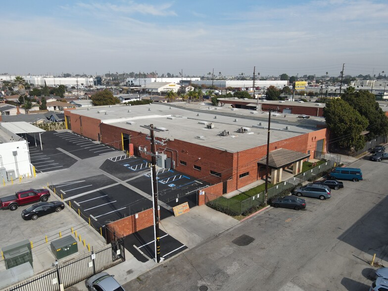 Primary Photo Of 543 E Airline Way, Gardena Manufacturing For Lease