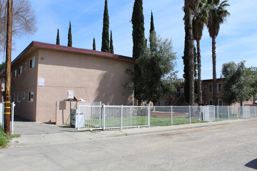 More Photos Of 1721 N Fairfax Dr, San Bernardino Apartments For Sale