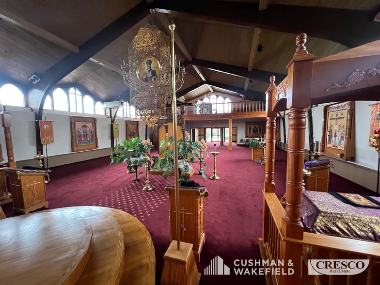 More Photos Of 30450 Lorain Rd, North Olmsted Religious Facility For Sale