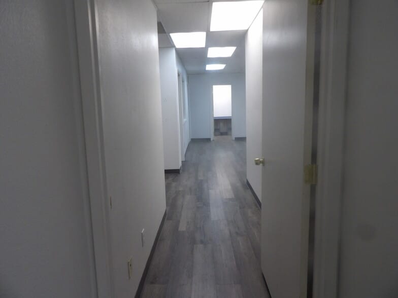 More Photos Of 765 Broadway Ave, El Centro Medical For Sale