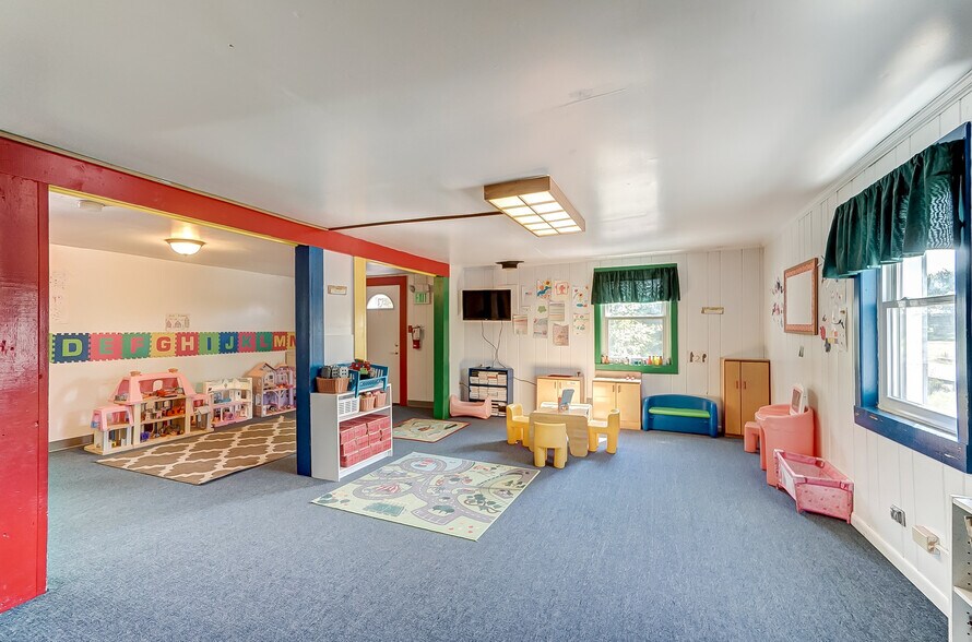 More Photos Of 7357 US Route 35 E, West Alexandria Daycare Center For Sale
